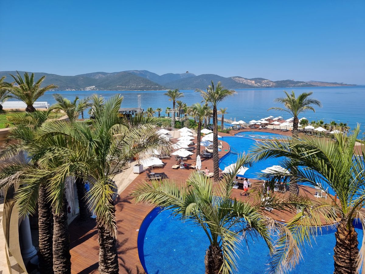Be PREMIUM Bodrum – Best Luxury Sea Resort 2021 – Travel Magazine